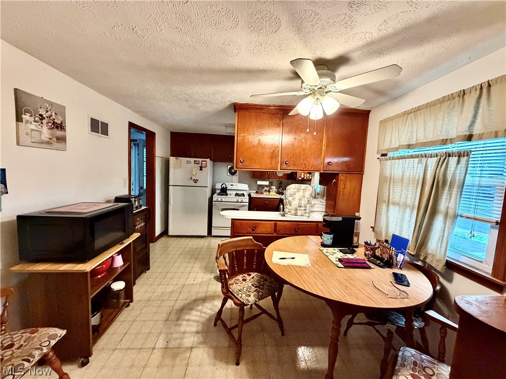 180 Winchester Avenue Youngstown OH 44509