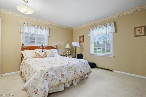 1210 Janet Avenue NW North Canton OH 44720