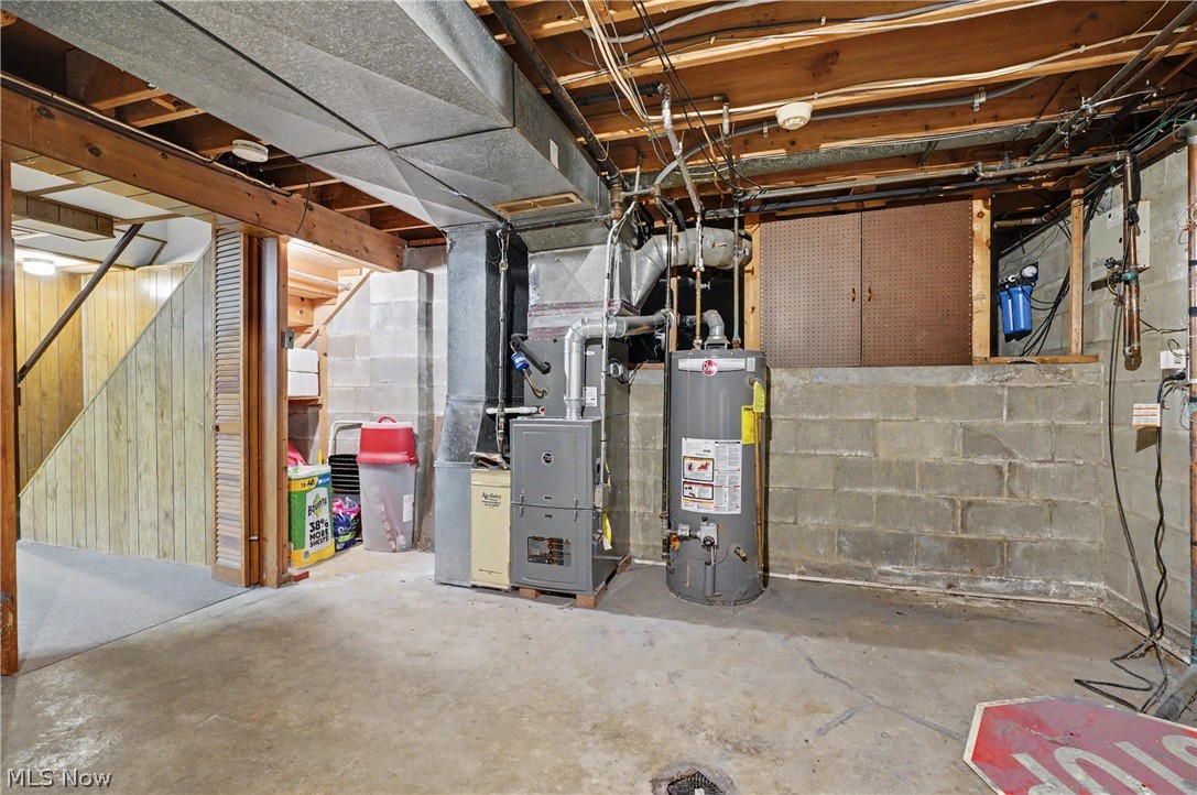 1210 Janet Avenue NW North Canton OH 44720