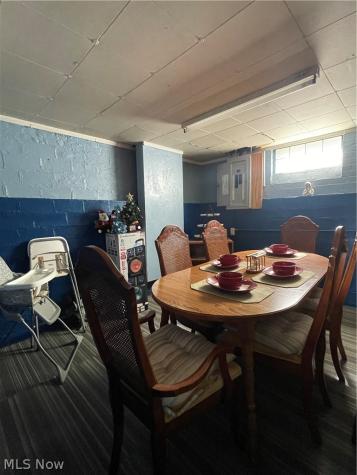 4358 Redding Road Cleveland OH 44109