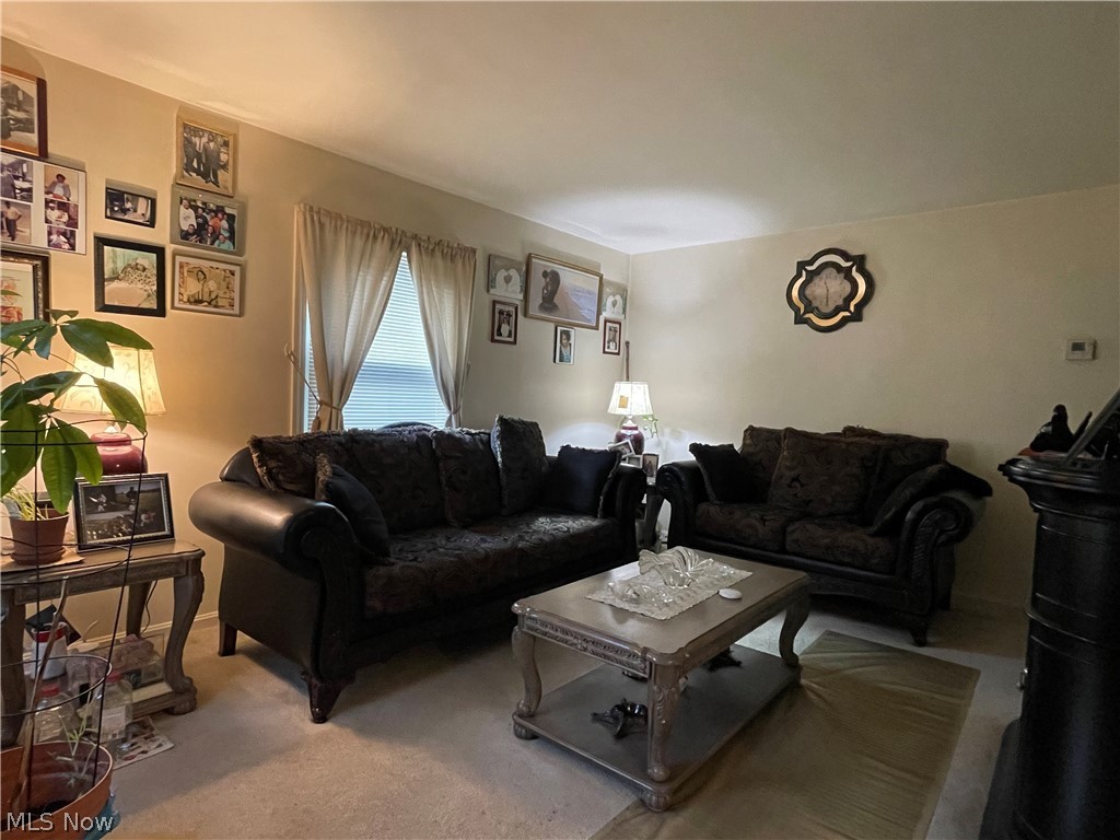 4358 Redding Road Cleveland OH 44109