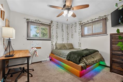 1860 Ridgewick Drive Wickliffe OH 44092