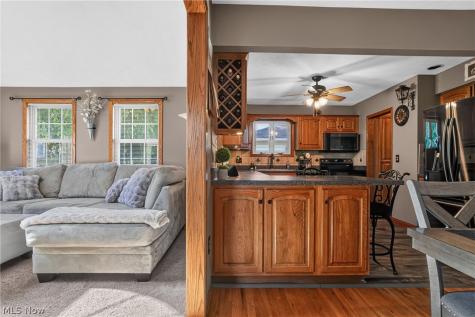 1860 Ridgewick Drive Wickliffe OH 44092
