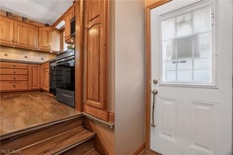 1860 Ridgewick Drive Wickliffe OH 44092