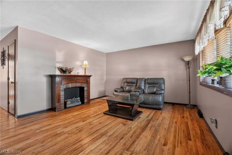 1860 Ridgewick Drive Wickliffe OH 44092