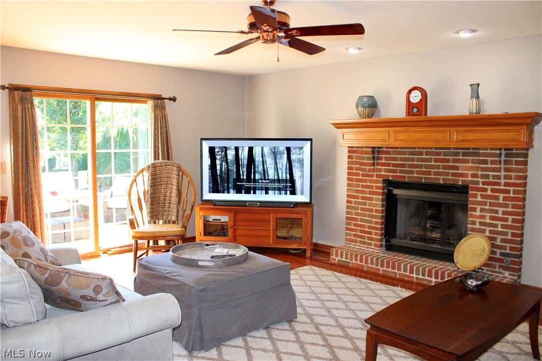 1938 Fairway Drive Uniontown OH 44685
