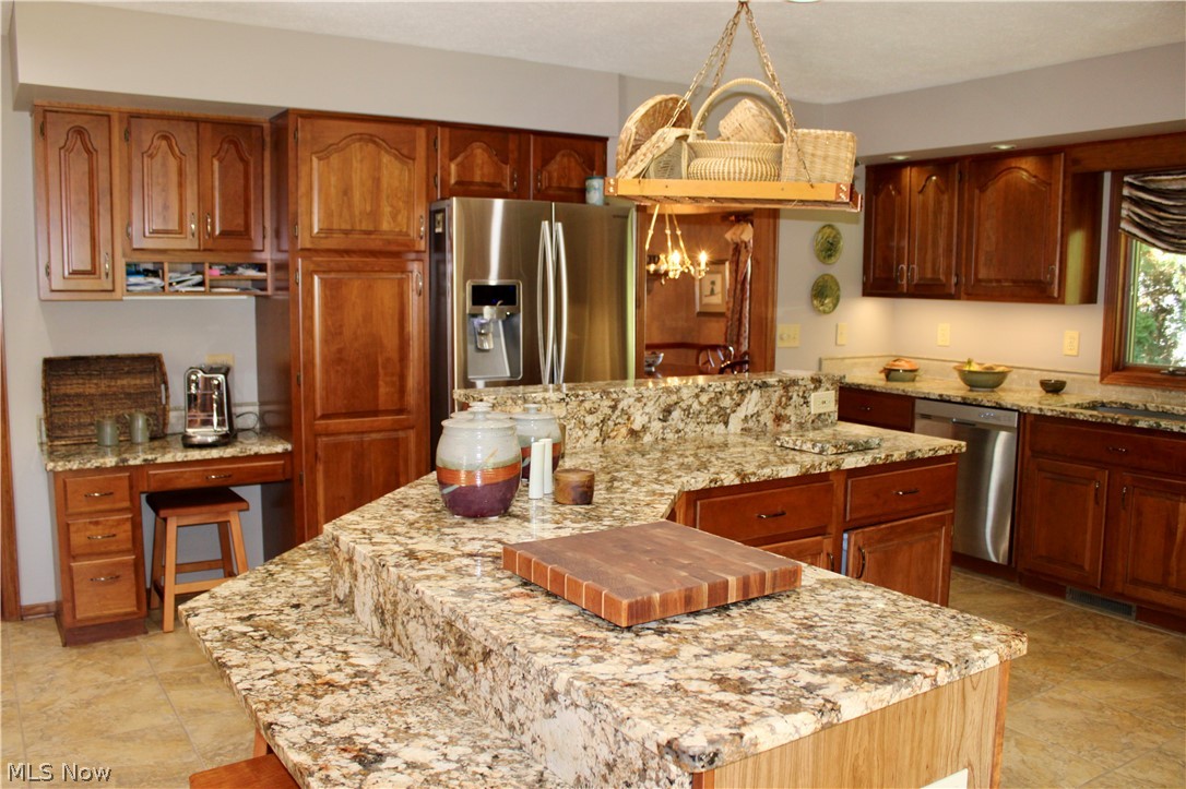 1938 Fairway Drive Uniontown OH 44685