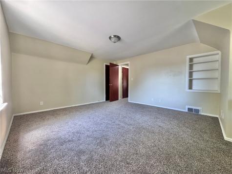 3642 Cascade Drive Youngstown OH 44511