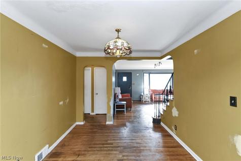 26050 Butternut Ridge Road North Olmsted OH 44070