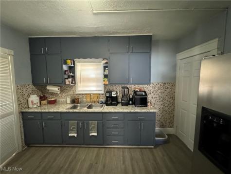 3494 W 122nd Street Cleveland OH 44111