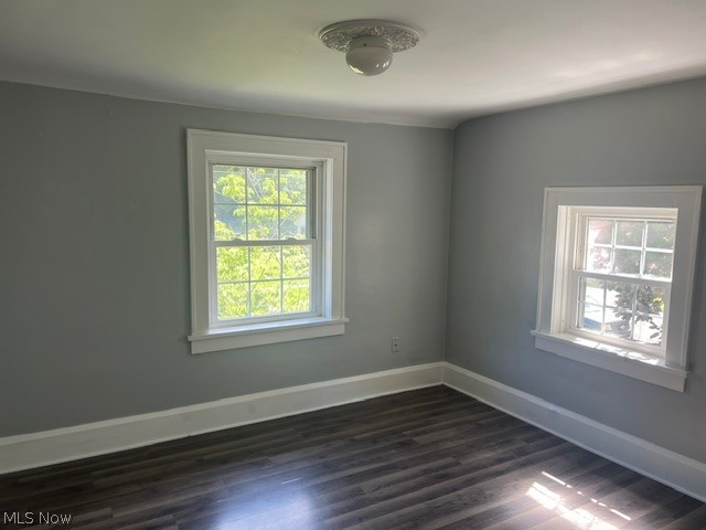 140 South Street NW Navarre OH 44662