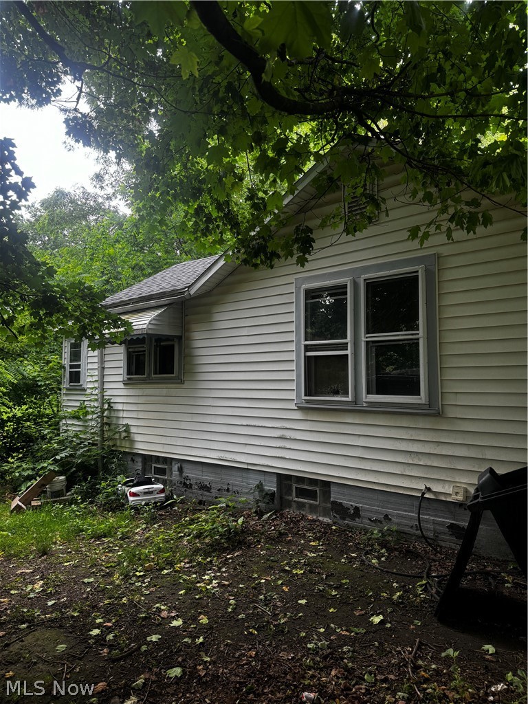 901 Munson Street Akron OH 44305