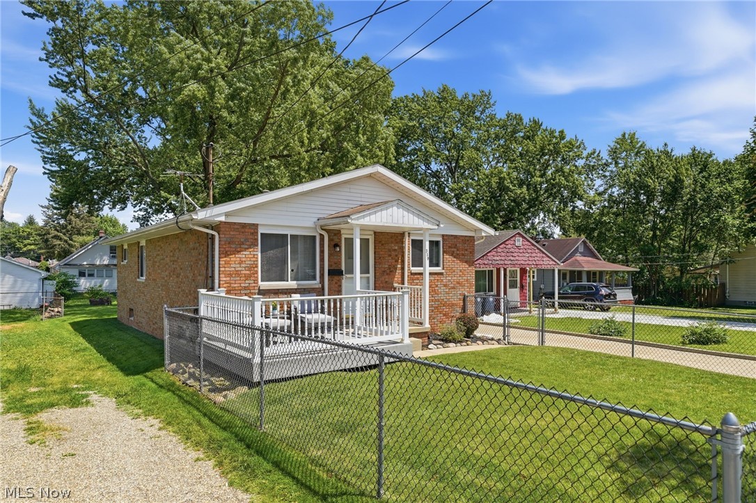 359 Alpha Avenue Akron OH 44312