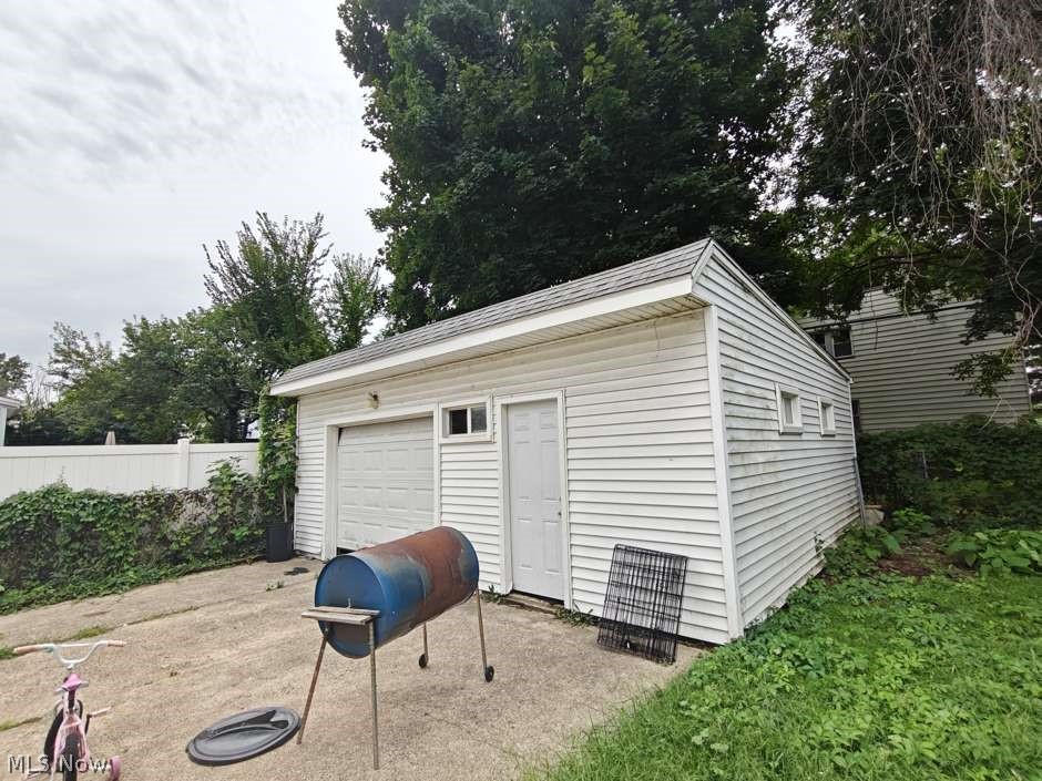 910 Stevenson Road Cleveland OH 44110