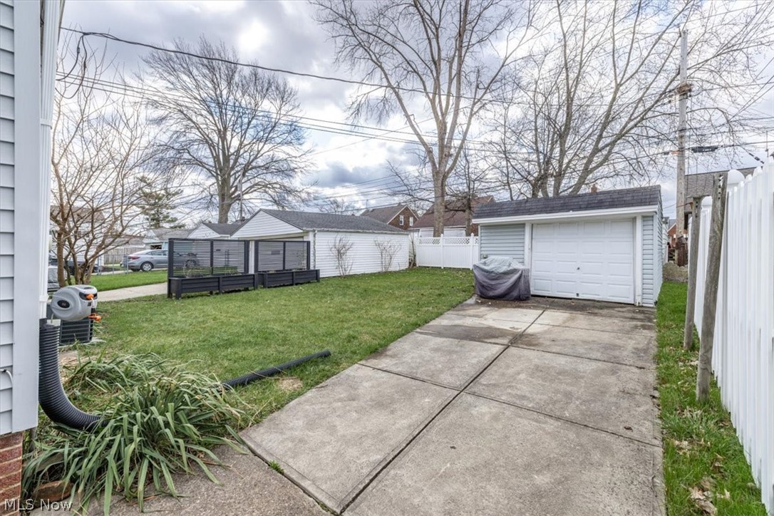 7907 Renwood Drive Parma OH 44129