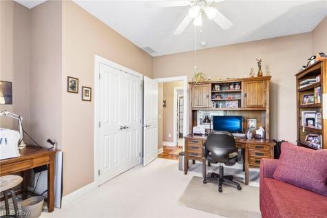 3742 Lovina Lane Stow OH 44224