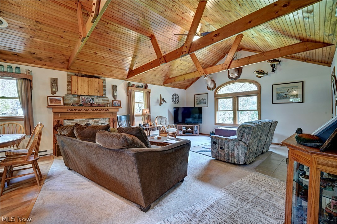 2041 Thrasher Road SW Carrollton OH 44615