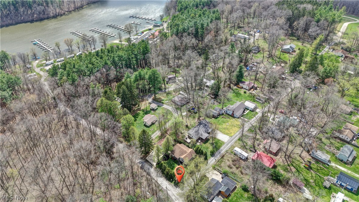 2041 Thrasher Road SW Carrollton OH 44615