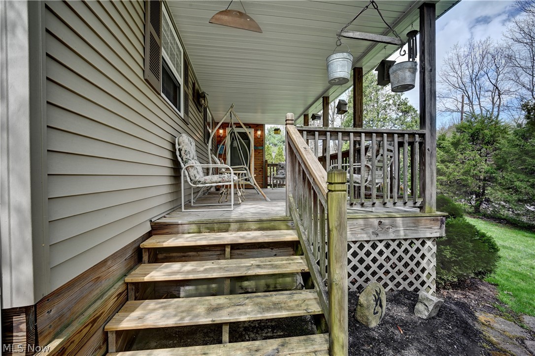 2041 Thrasher Road SW Carrollton OH 44615