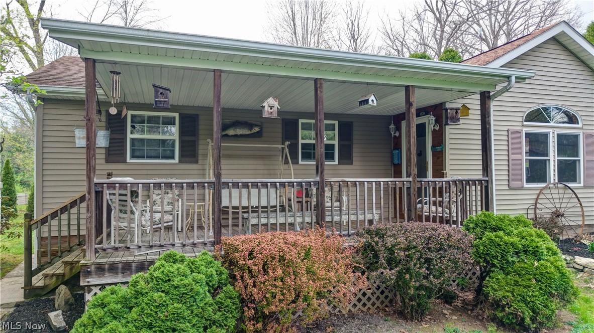 2041 Thrasher Road SW Carrollton OH 44615