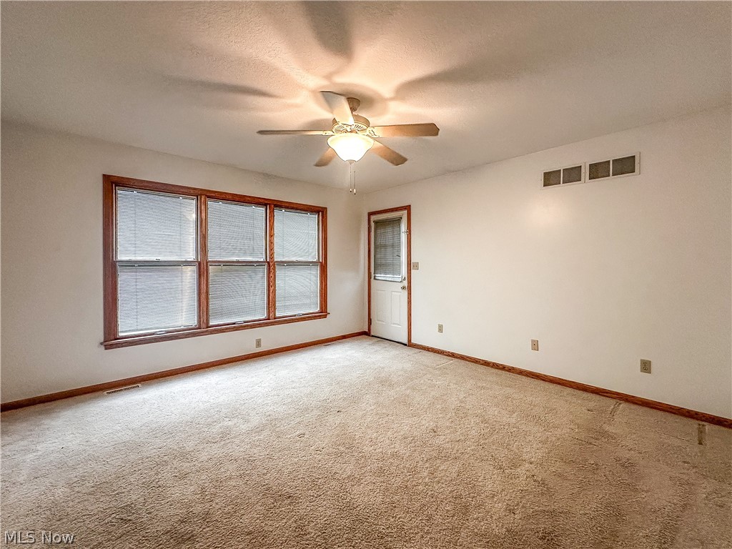 1499 Butterfield Circle Niles OH 44446