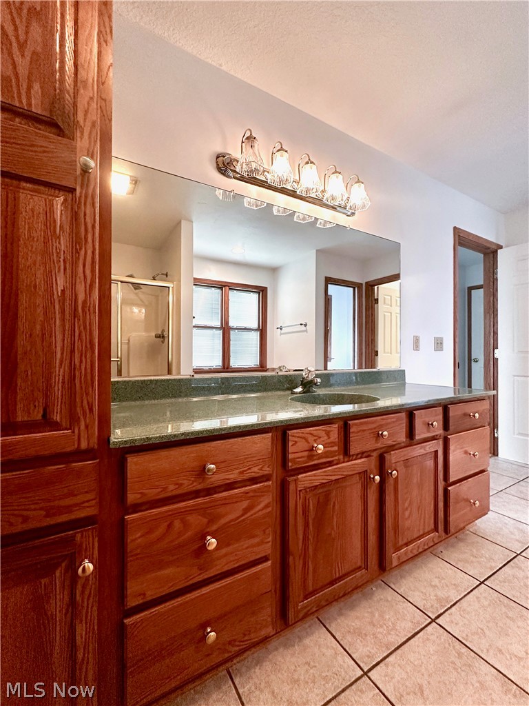 1499 Butterfield Circle Niles OH 44446