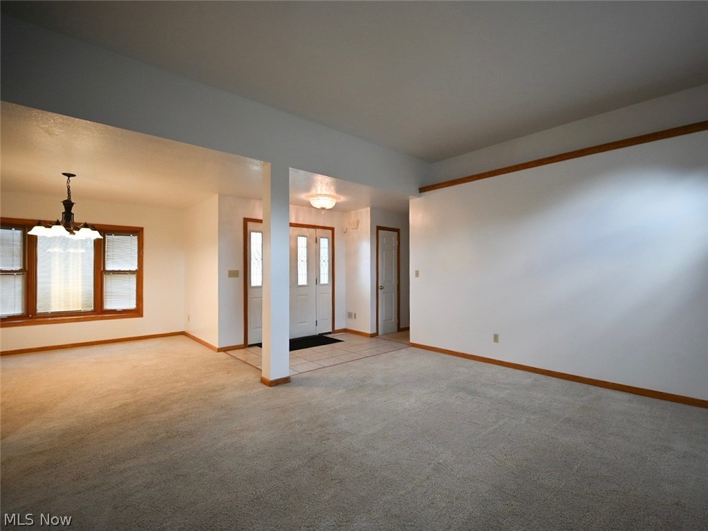 1499 Butterfield Circle Niles OH 44446