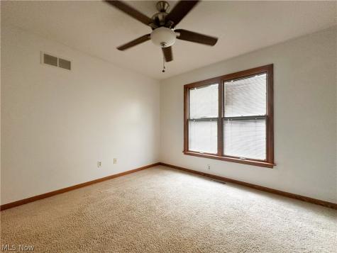 1499 Butterfield Circle Niles OH 44446