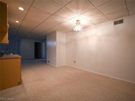 1499 Butterfield Circle Niles OH 44446