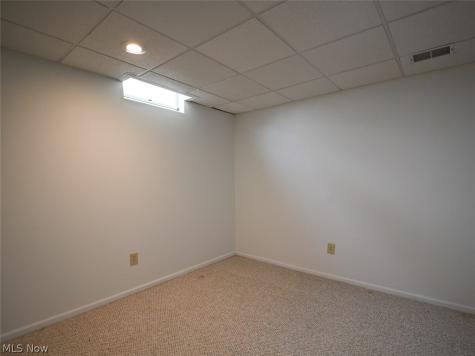 1499 Butterfield Circle Niles OH 44446