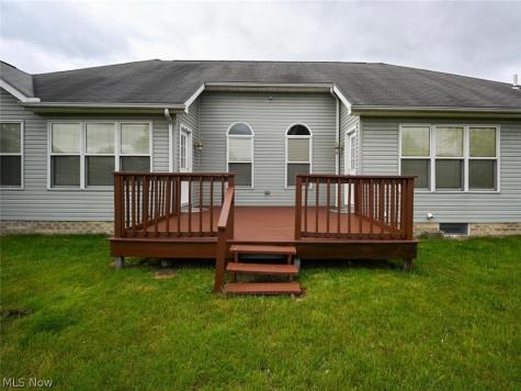 1499 Butterfield Circle Niles OH 44446