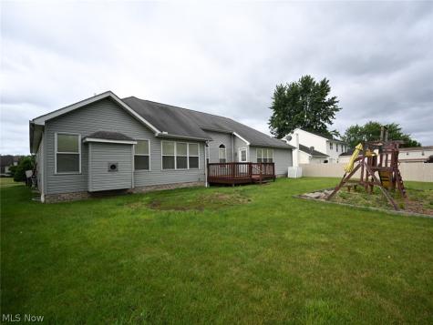 1499 Butterfield Circle Niles OH 44446