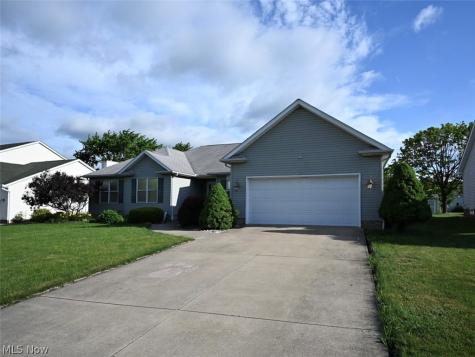 1499 Butterfield Circle Niles OH 44446