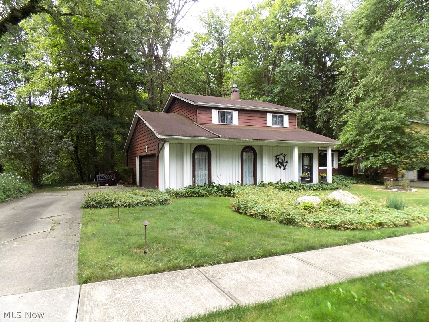 414 Chelmsford Drive Aurora OH 44202