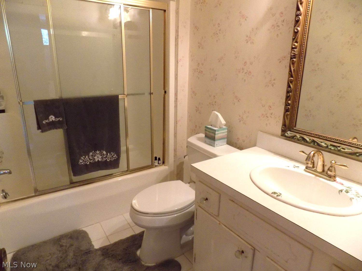 414 Chelmsford Drive Aurora OH 44202