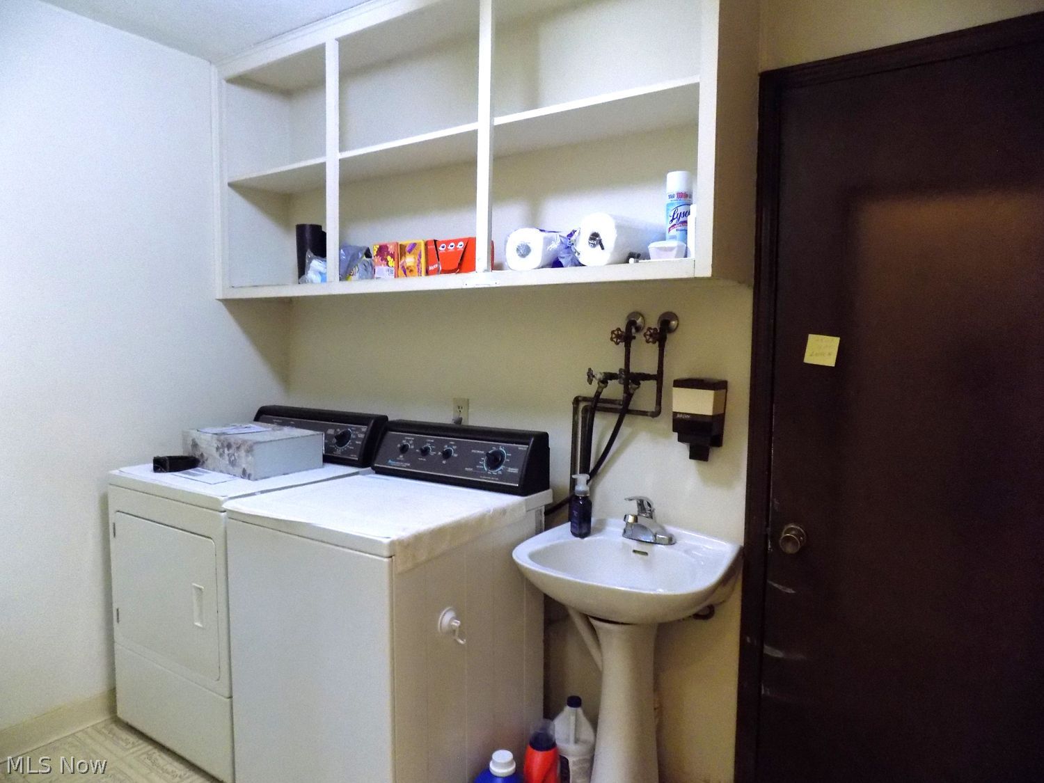 414 Chelmsford Drive Aurora OH 44202