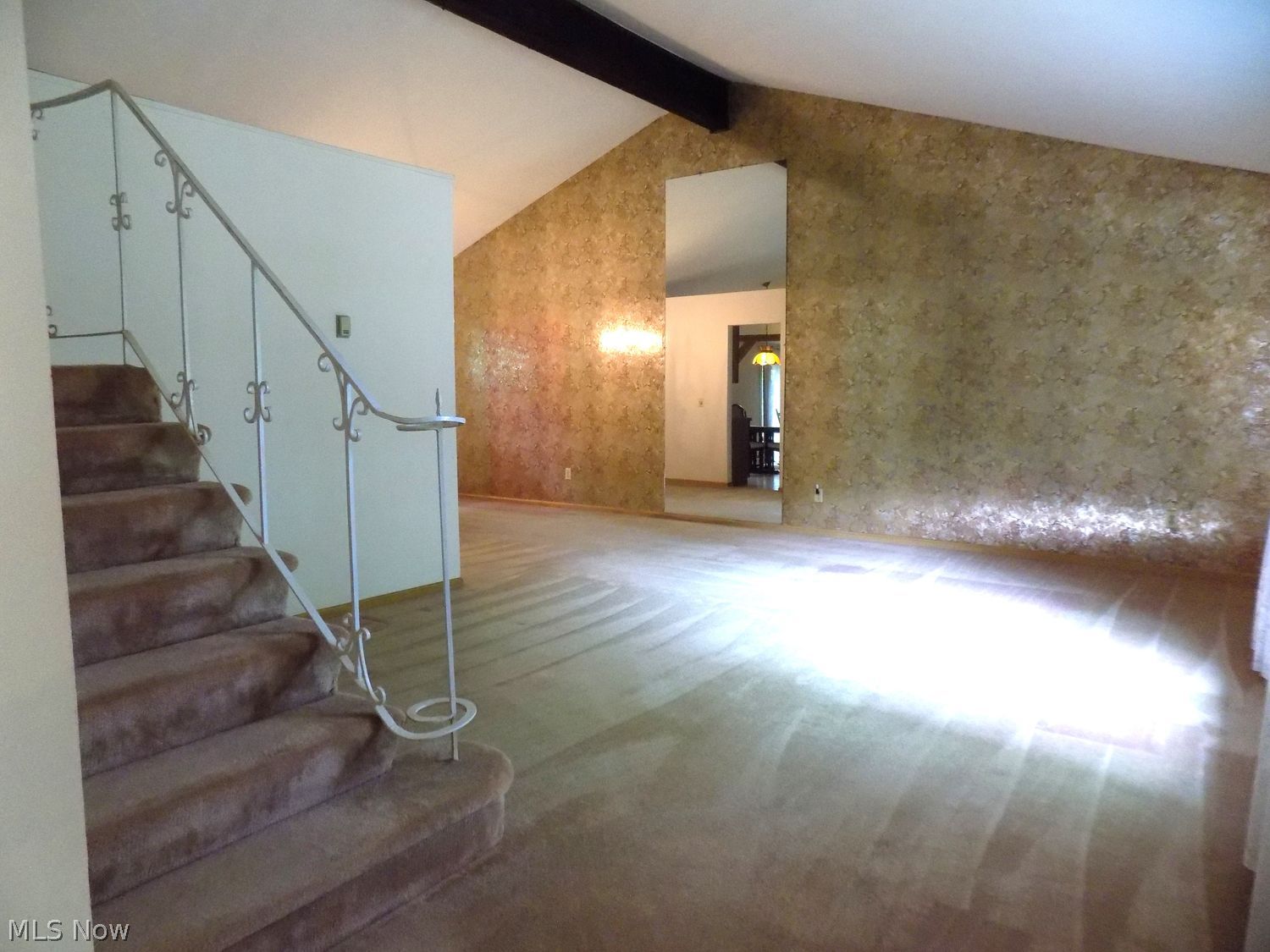 414 Chelmsford Drive Aurora OH 44202