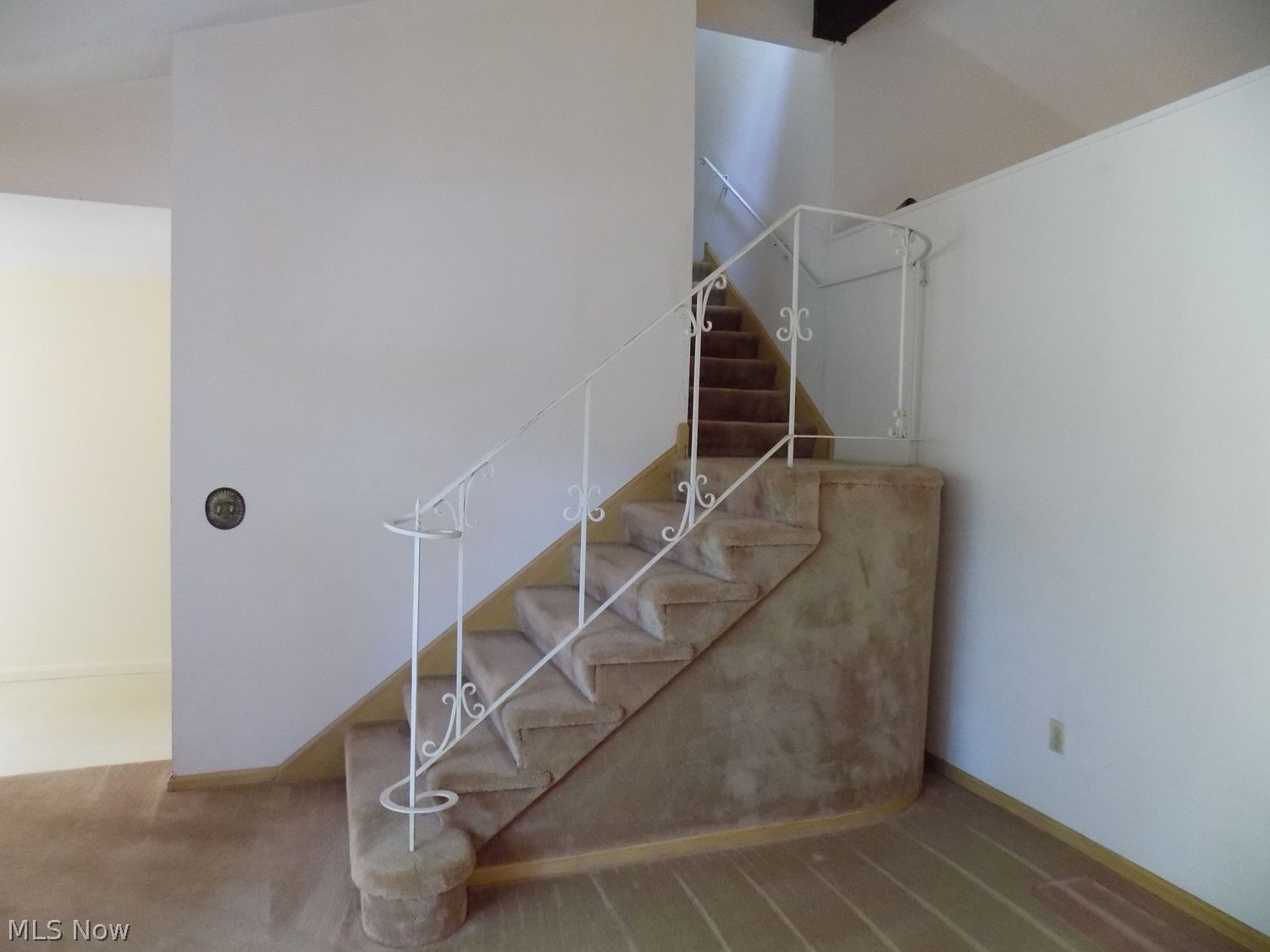 414 Chelmsford Drive Aurora OH 44202