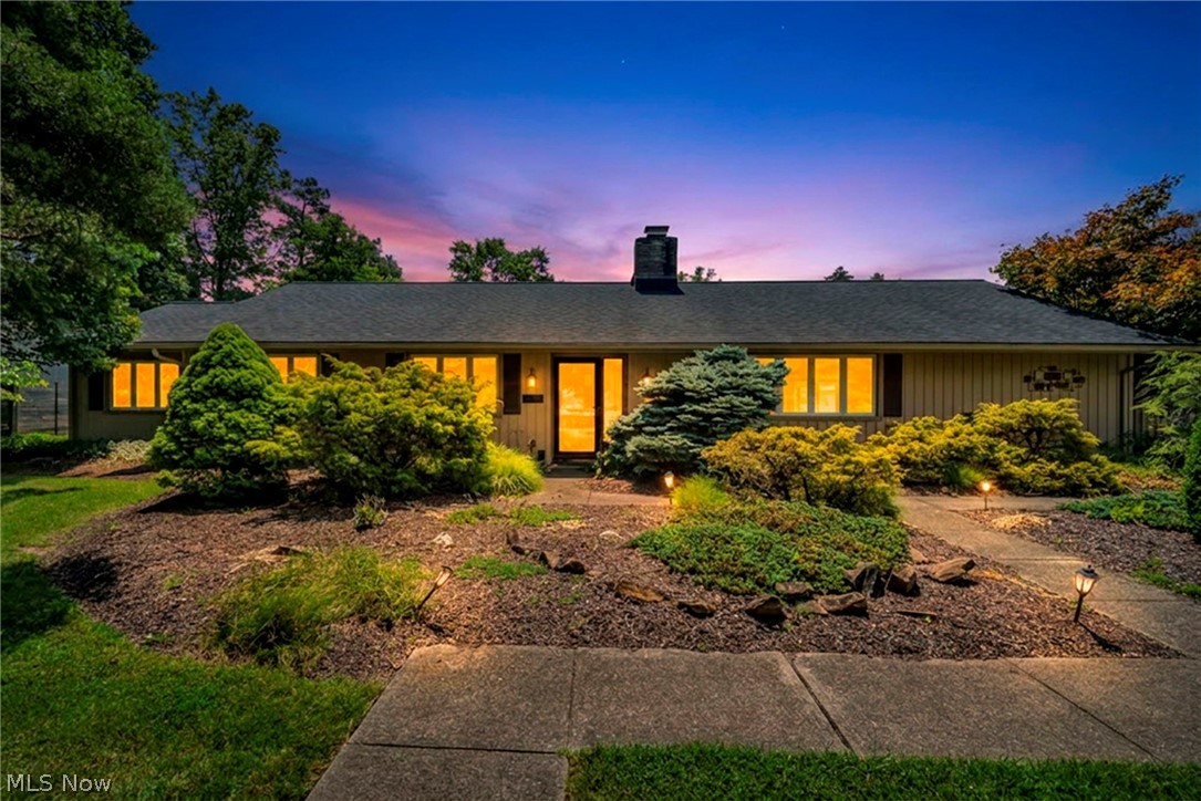 18389 Falling Water Road Strongsville OH 44136