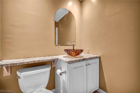18389 Falling Water Road Strongsville OH 44136