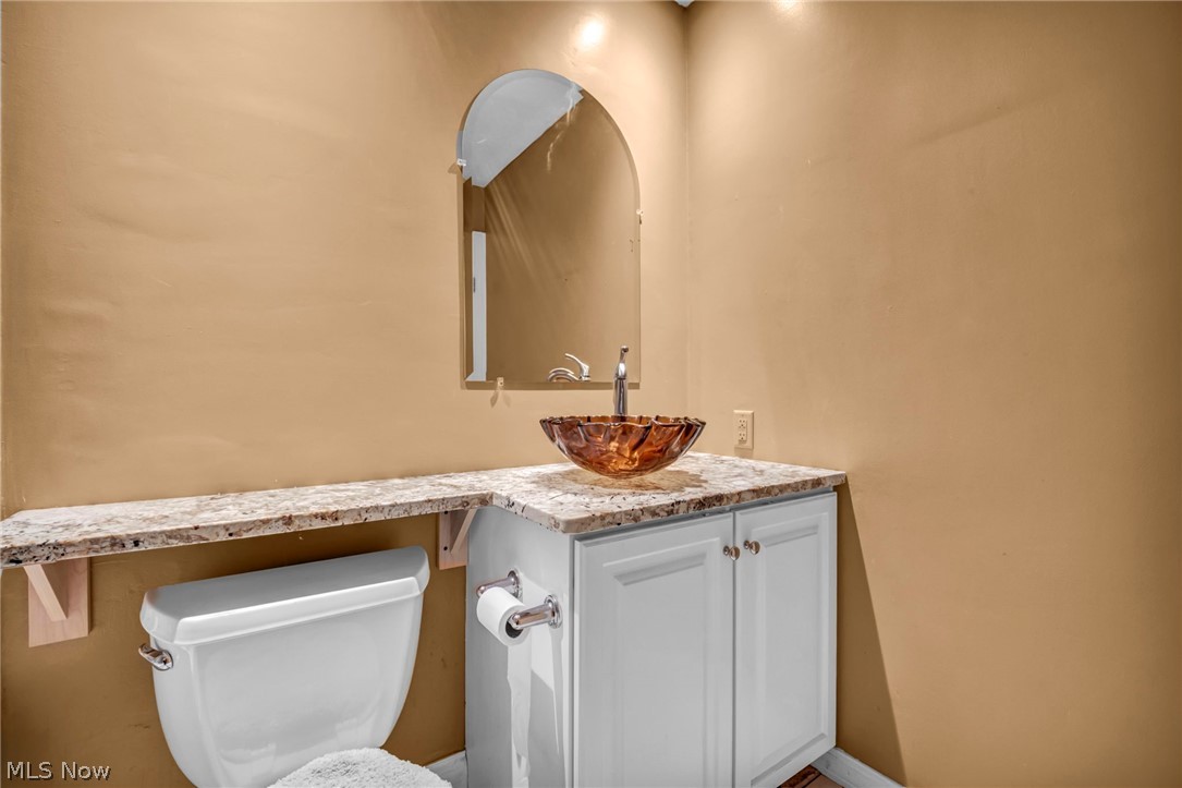 18389 Falling Water Road Strongsville OH 44136