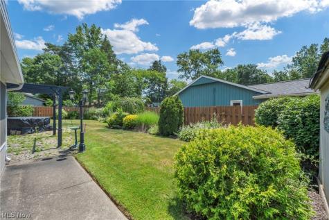 18389 Falling Water Road Strongsville OH 44136