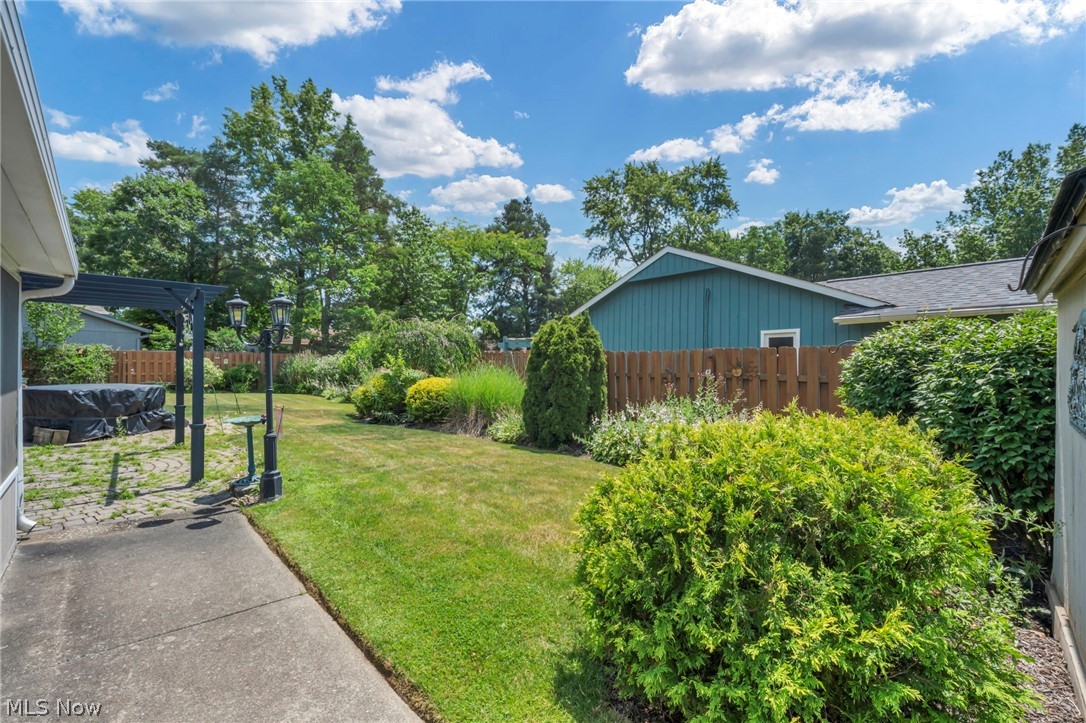 18389 Falling Water Road Strongsville OH 44136