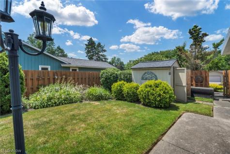18389 Falling Water Road Strongsville OH 44136