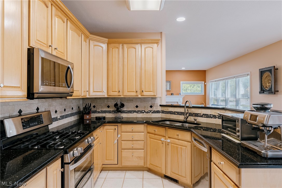5163 Bayside Lake Boulevard Stow OH 44224