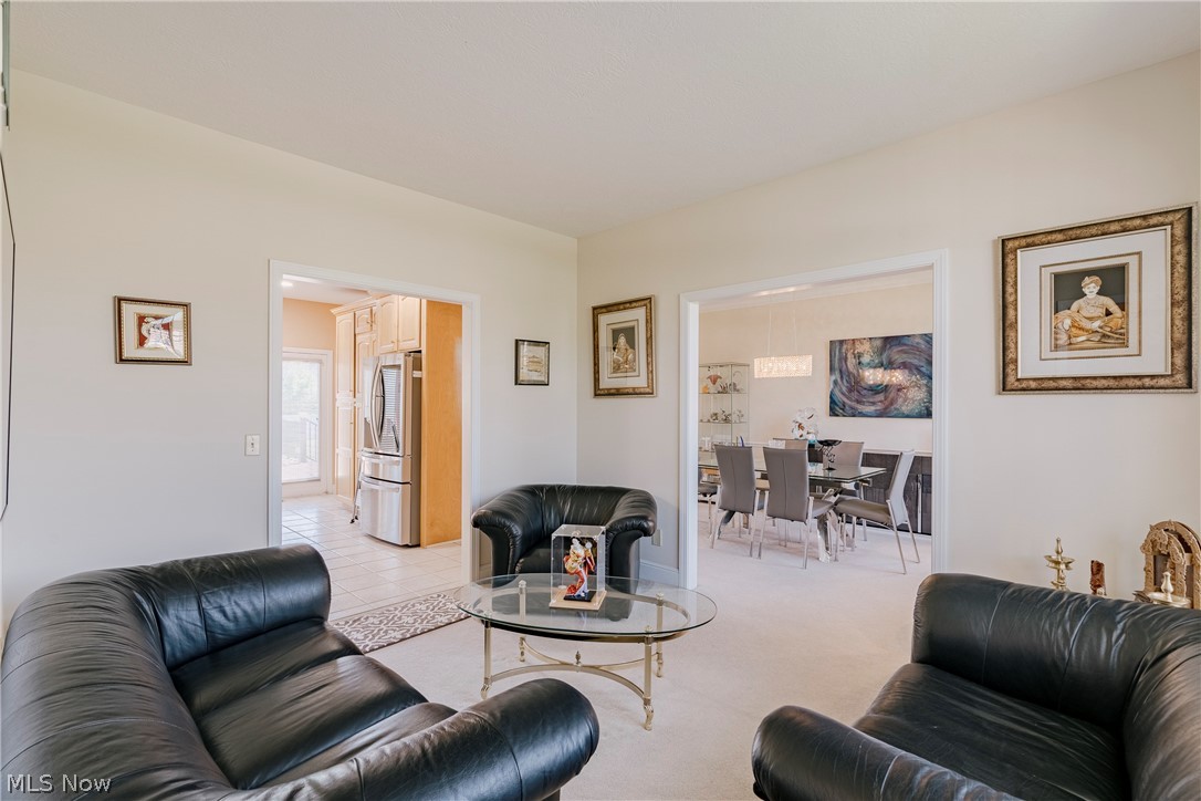 5163 Bayside Lake Boulevard Stow OH 44224