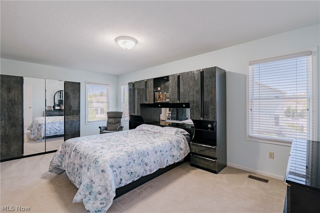 5163 Bayside Lake Boulevard Stow OH 44224