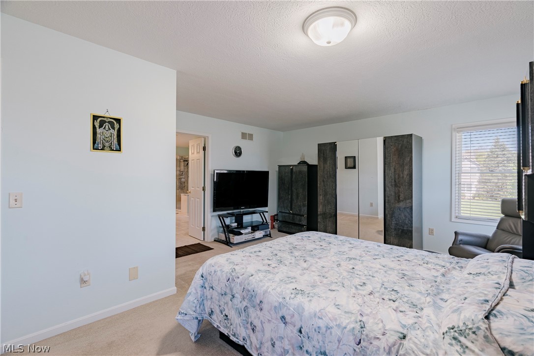 5163 Bayside Lake Boulevard Stow OH 44224