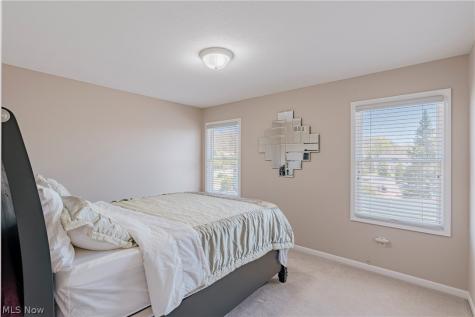 5163 Bayside Lake Boulevard Stow OH 44224