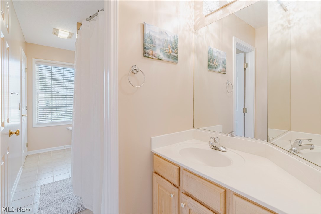 5163 Bayside Lake Boulevard Stow OH 44224
